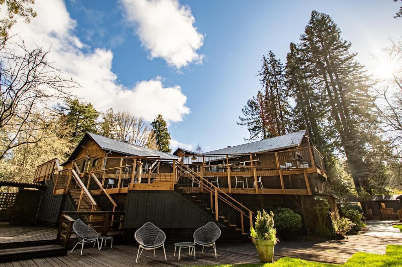 Dawn Ranch Hotel Guerneville Bagian luar foto