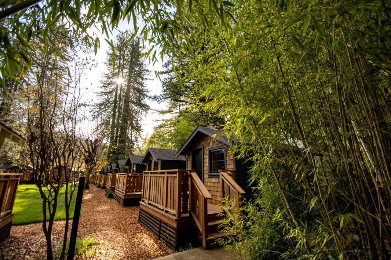 Dawn Ranch Hotel Guerneville Bagian luar foto