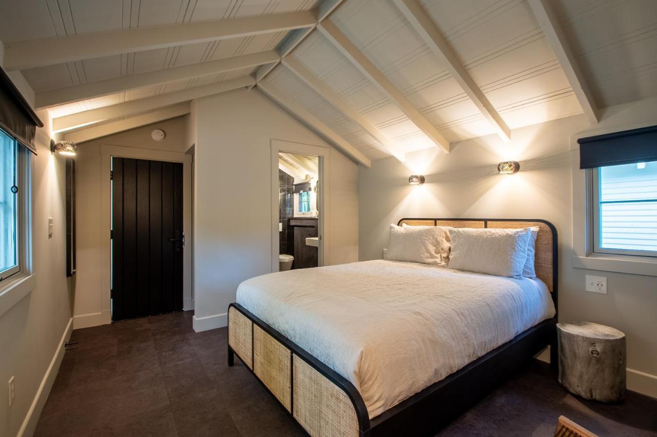 Dawn Ranch Hotel Guerneville Bagian luar foto