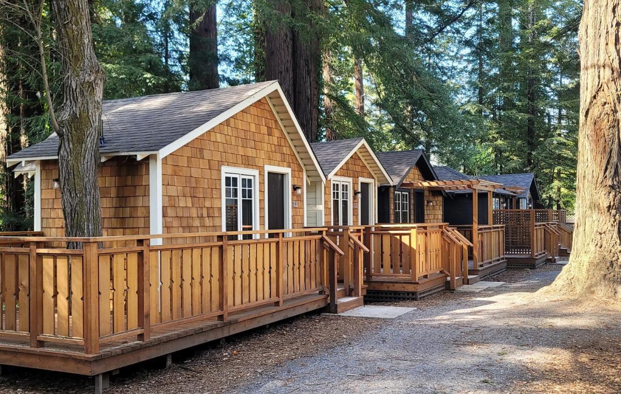 Dawn Ranch Hotel Guerneville Bagian luar foto