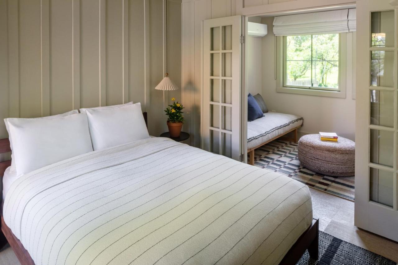 Dawn Ranch Hotel Guerneville Bagian luar foto